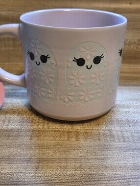 Flowered Ghosts W/Eyelashes NWT Large Coffee Mug